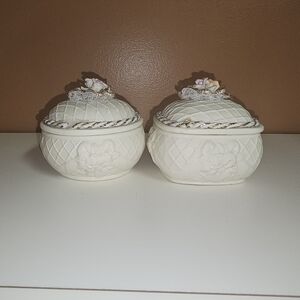 Elegant Cream Decorative Jewelry Boxes